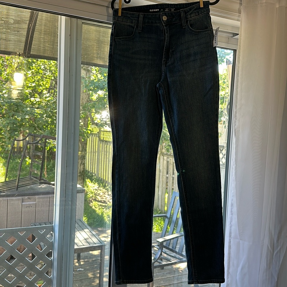 Old Navy High-Rise Wow Straight Jeans